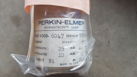 perkin-elmer_303-6047_intensitron_lamp1.jpg